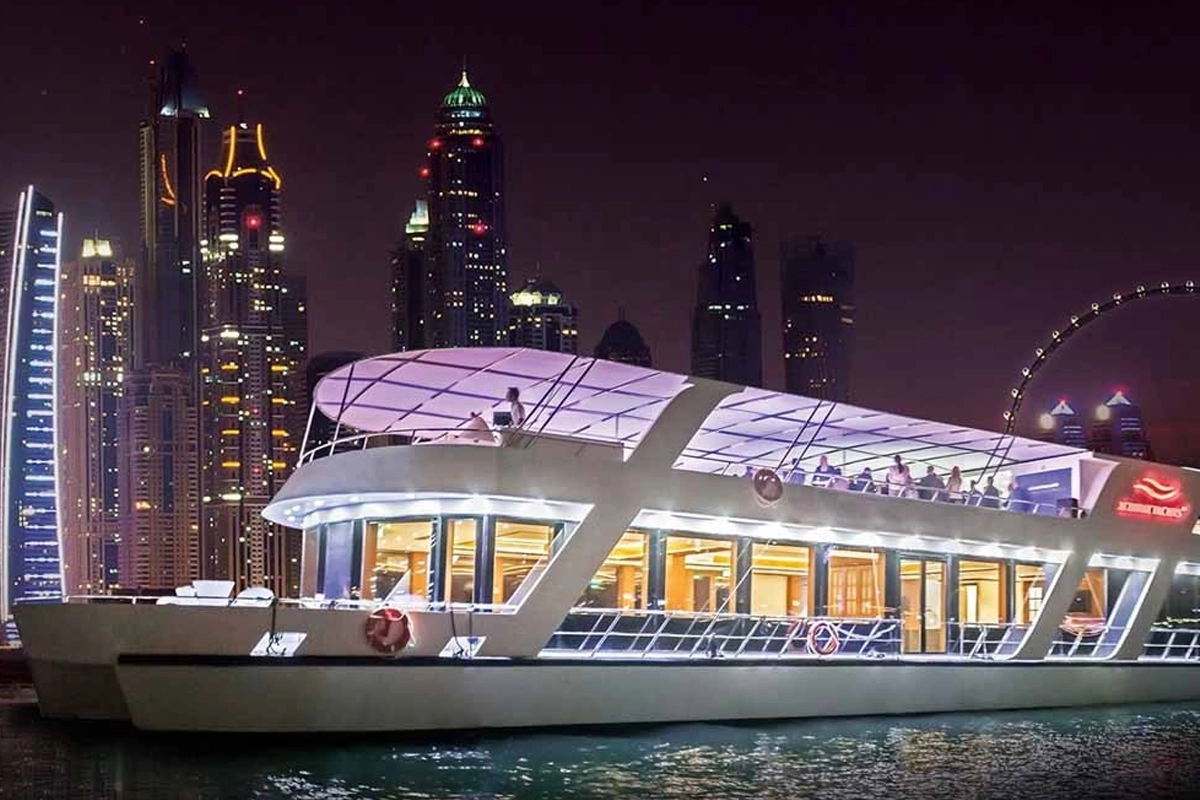 Abu Dhabi Dhow Cruise Dinner