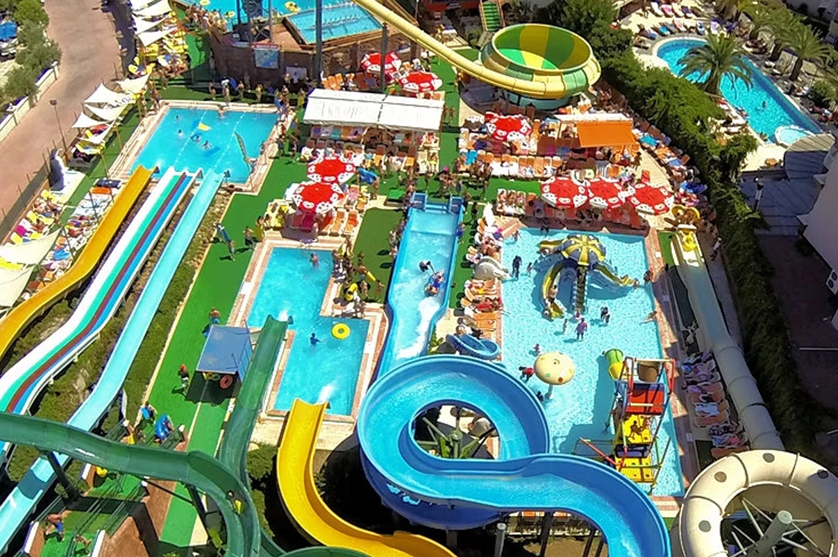 Al Montazah Water Park