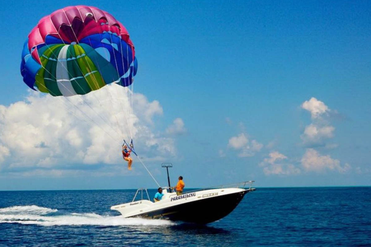 Parasailing Adventu